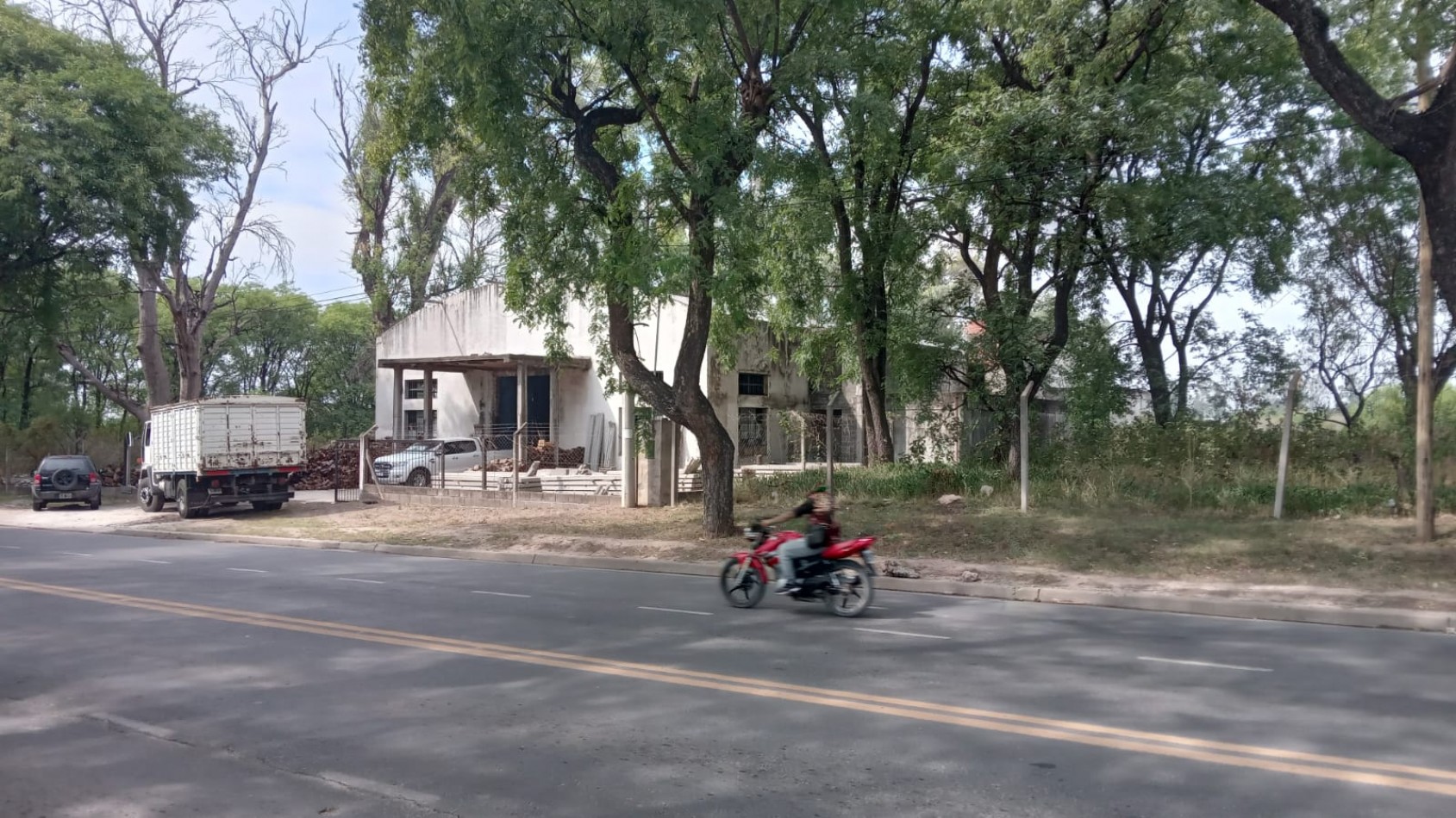 VENTA - LOTE DE 4800 M2 - ALMAFUERTE ZONA DIARCO 