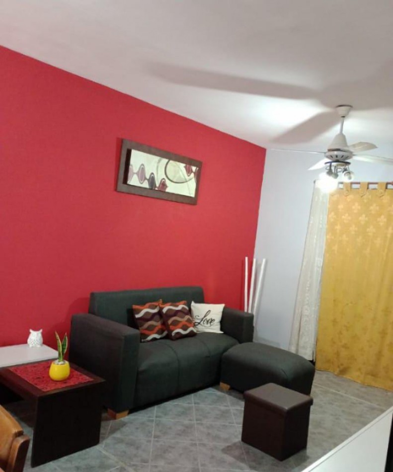 VENTA - CASA TIPO DUPLEX 3 HABITACIONES - ZONA COMERCIO I