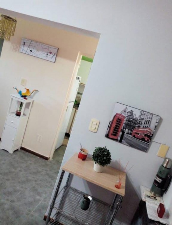 VENTA - CASA TIPO DUPLEX 3 HABITACIONES - ZONA COMERCIO I