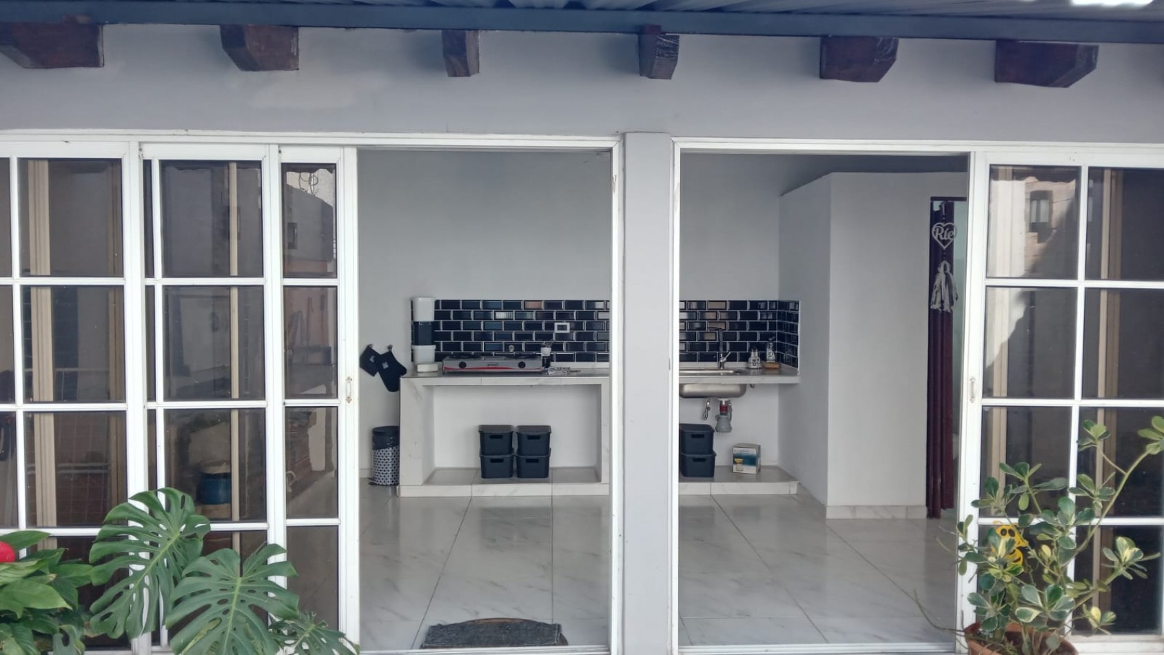 VENTA - CASA TIPO DUPLEX 3 HABITACIONES - LAMADRID AL 2100