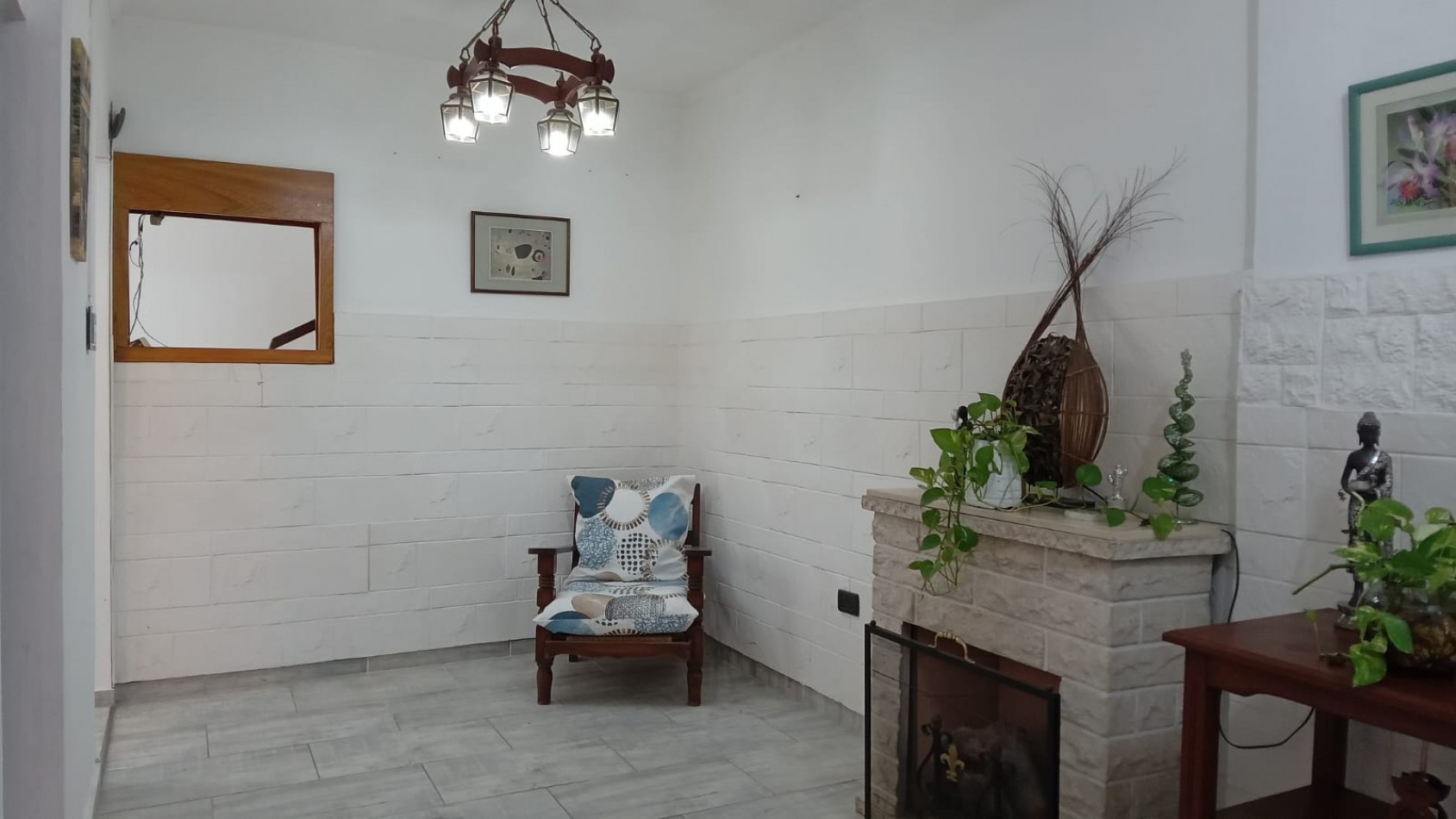 VENTA - CASA TIPO DUPLEX 3 HABITACIONES - LAMADRID AL 2100
