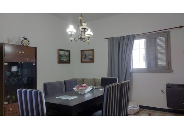 VENTA - CASA 2 HABITACIONES - ZONA DENTRO DE BOULEVARES 