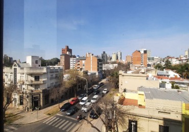 VENTA - DEPARTAMENTO 4 AMBIENTES - ZONA CENTRICA