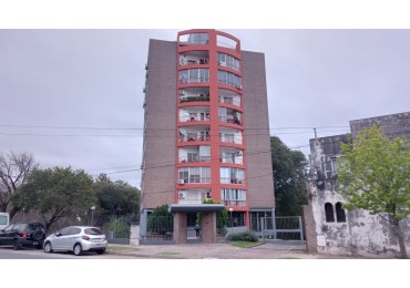 VENTA - DEPARTAMENTO 3 AMBIENTES - ZONA PARQUE 